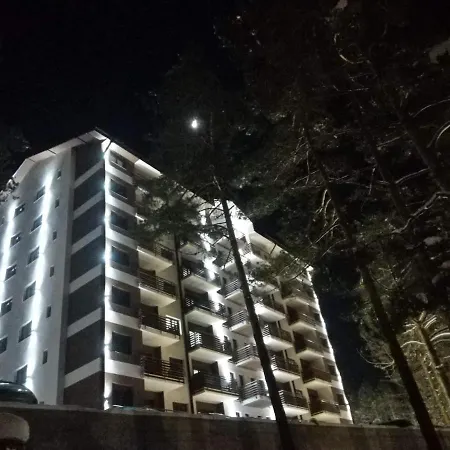 Kralj Lux In Balkan Hill Two ズラティボール